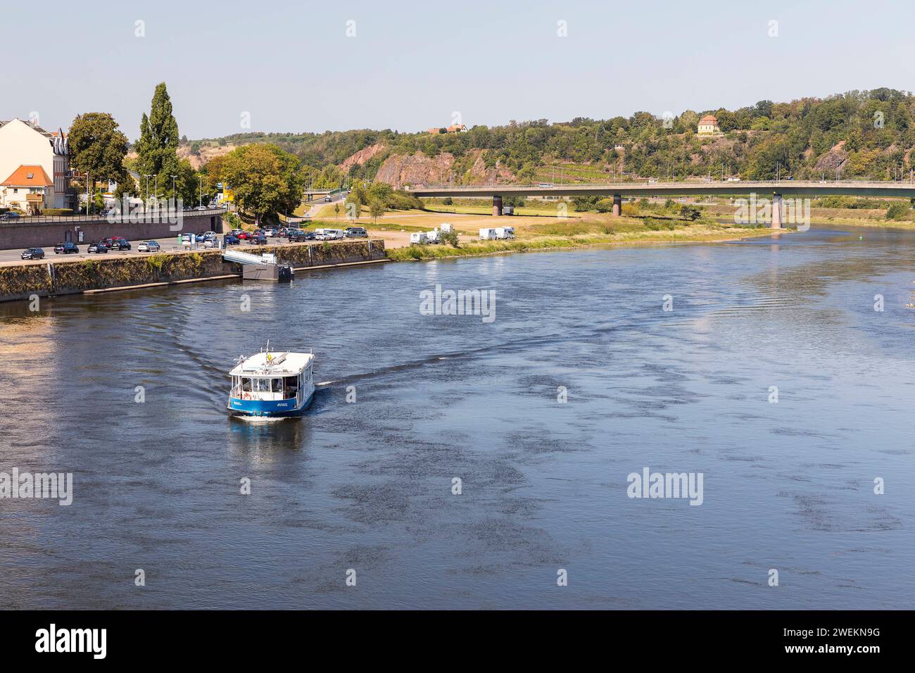 Ausflugsschiff Bosel auf der Elbe in Meißen, Sachsen, Deutschland *** Excursion boat Bosel on the Elbe in Meissen, Saxony, Germany Stock Photo