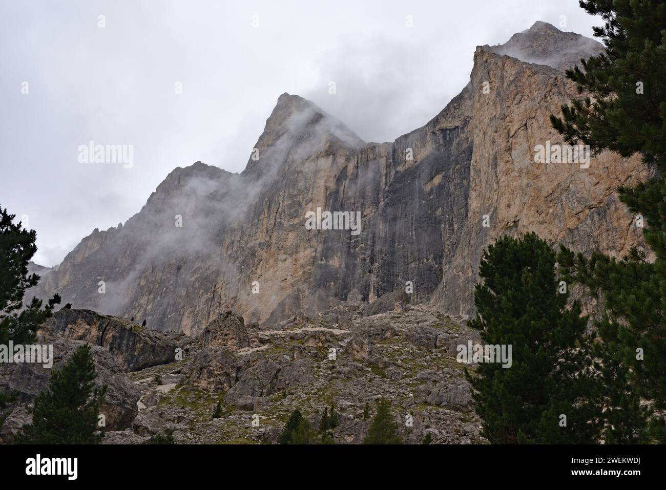 Hiking towards Forca Neigra in the Dolomites Stock Photo - Alamy