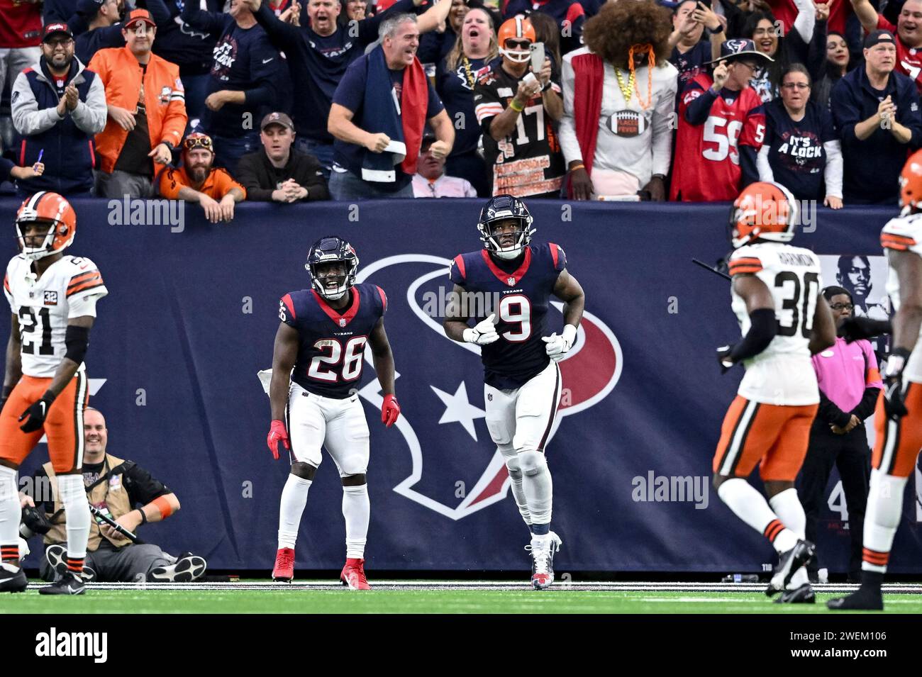 Houston Texans tight end Brevin Jordan (9) looks on during an NFL wild ...