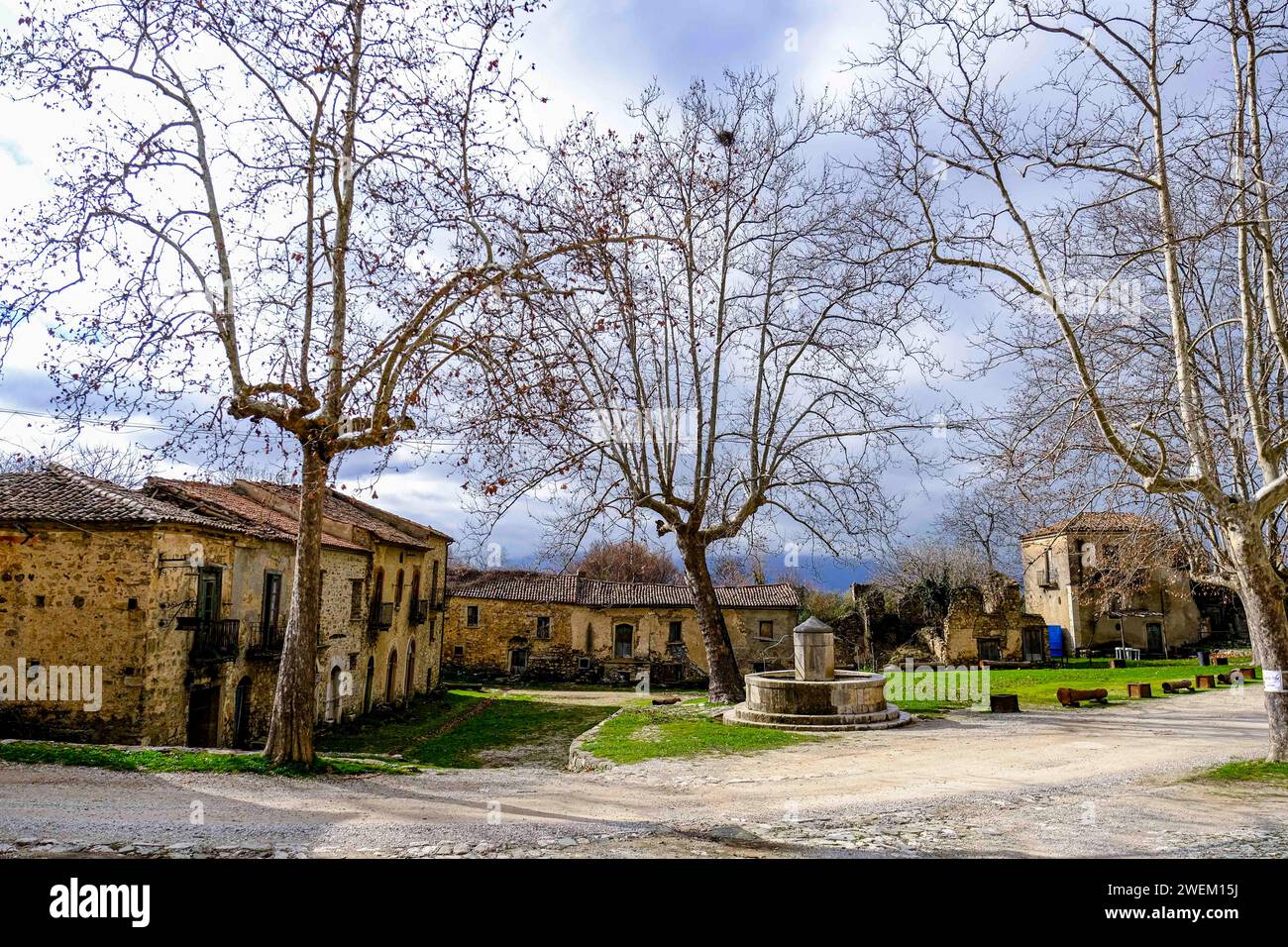 The central square with the village fountain is located in the heart of the Cilento National Park. The village is a veritable open-air museum of the p Stock Photo