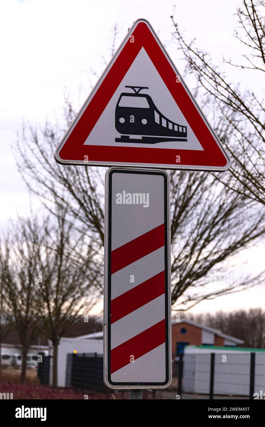 Ratselhafte Strasenzeichen Was Bedeutet Diese Verkehrszeichenkombination Fur Siefeed