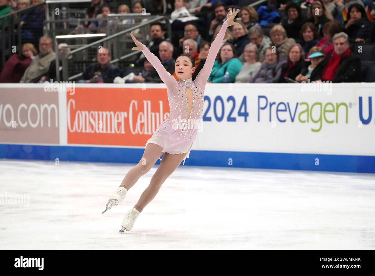 COLUMBUS, OH JANUARY 25 Elyce LinGracey skates in the Women's Short