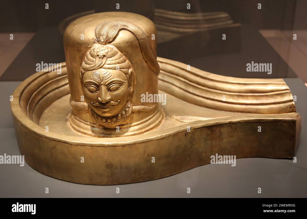Representation of Siva in Lingam-yoni. Brass cast., 1898. Vrindavan, India. British Museum. London. GBR. Stock Photo