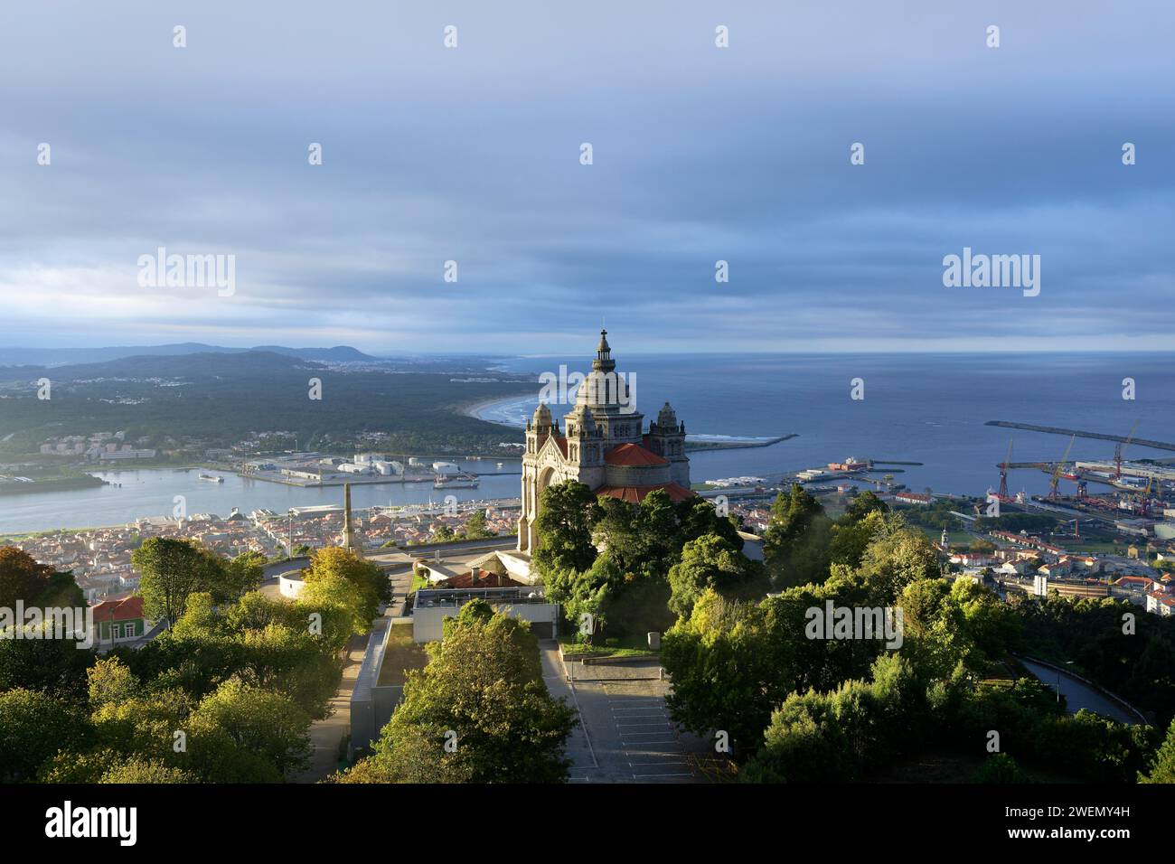 Panorama, Skyline, Church, Santuario de Canta Luzia, Montanha de Santa Luzia, Viana do Castelo, Portugal Stock Photo