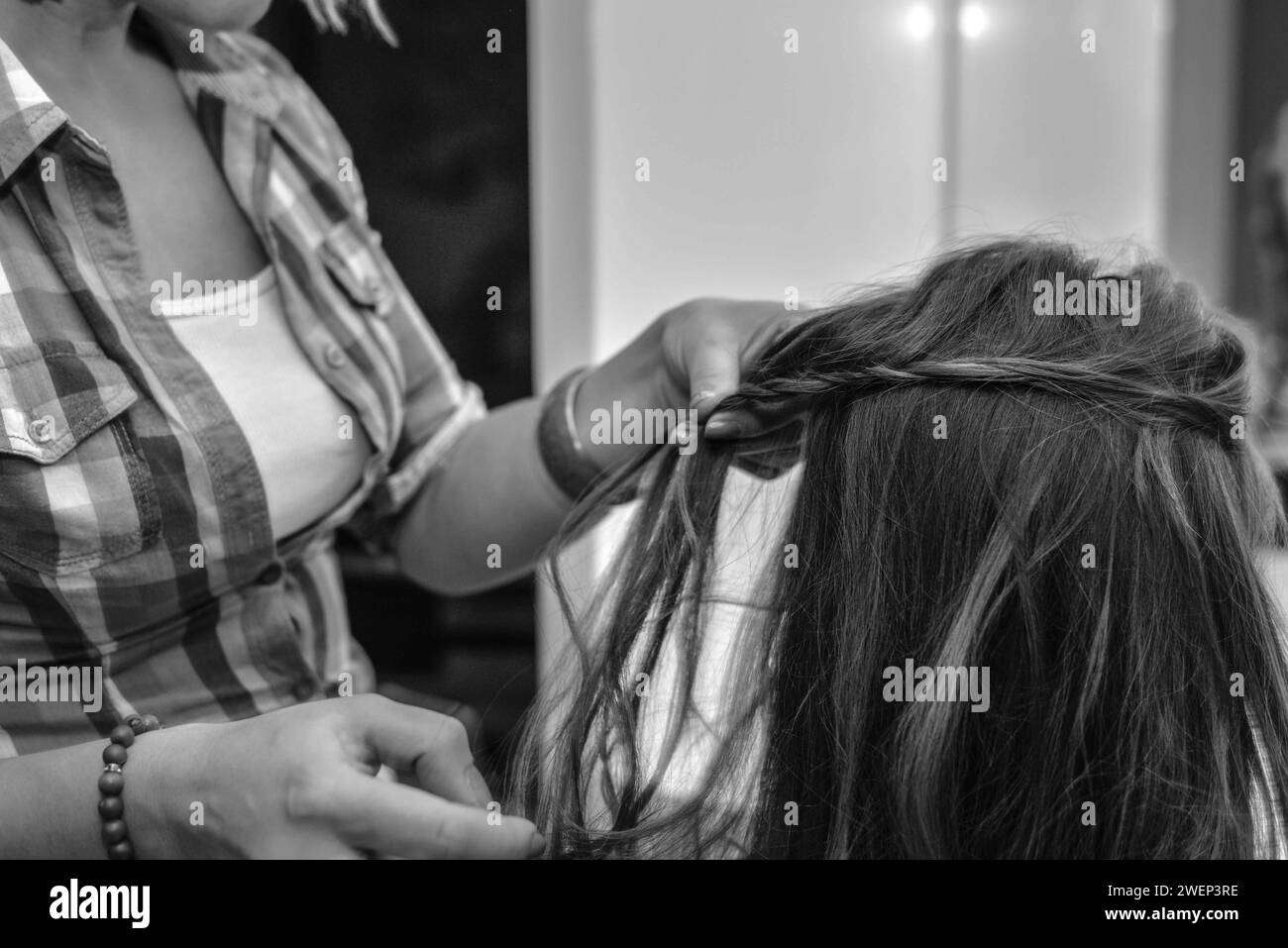Breading Style hair breading style hairstylist Stock Photo - Alamy