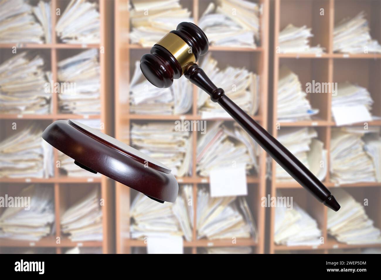 Backlog hi-res stock photography and images - Alamy
