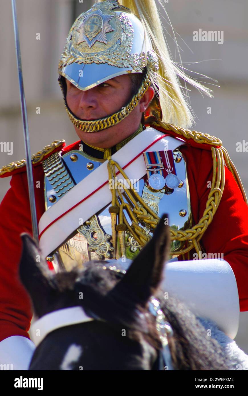 London: Wachablösung. - Ein Kavallerist bei der traditionellen Wachablösung der Life Guard in London. Die Zeremonie am Horse Guards Building findet je Stock Photo