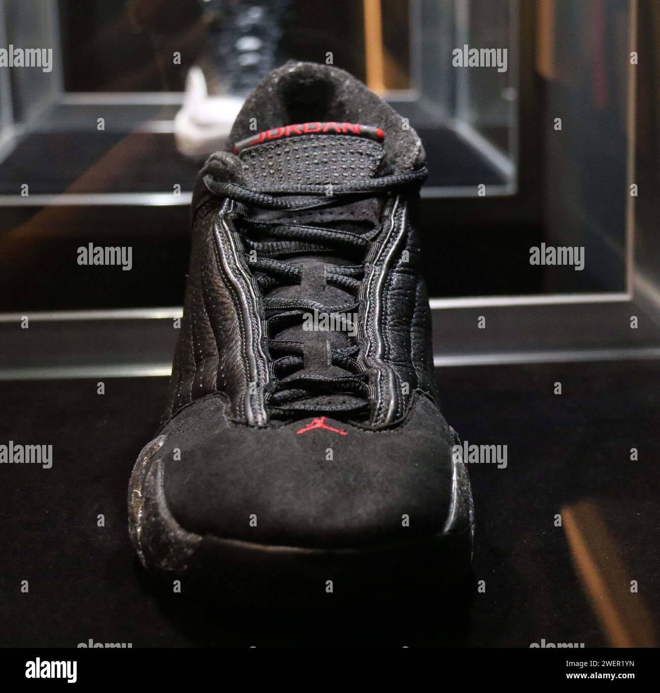 New York, New York, USA. 26th Jan, 2024. Air Jordan XIV (1998) sneaker from ''˜The Dynasty Collection', a set of 6 Michael Jordan ''˜Championship Clinching' Game Worn Air Jordan Sneakers with an estimate of $7 - 10 Million held at Sotheby's New York. The sneakers were giving to Tim Hallam, a public relations executive for the Chicago Bulls who had been with the team since 1978. (Credit Image: © Nancy Kaszerman/ZUMA Press Wire) EDITORIAL USAGE ONLY! Not for Commercial USAGE! Credit: ZUMA Press, Inc./Alamy Live News Stock Photo