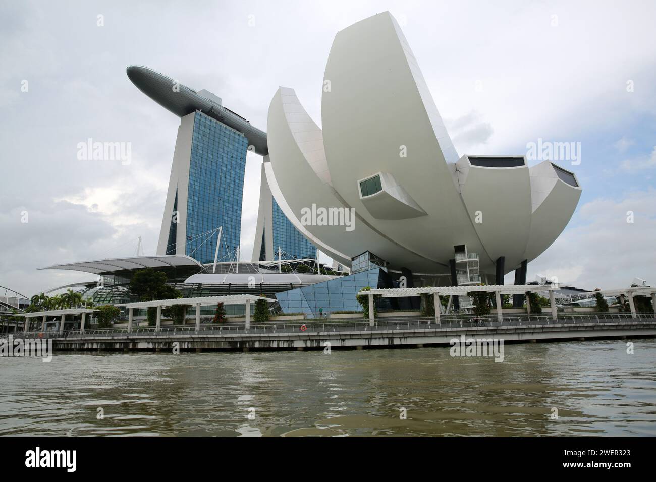ArtScience museum and Marina Bay Sands hotel, Singapore, Asia Stock Photo