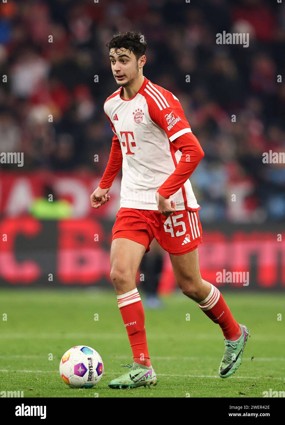 Panik In München? Aleksandar Pavlovic Fällt Nach Augen Op Aus – Das Sagt Die Mannschaft! - wzav20y
