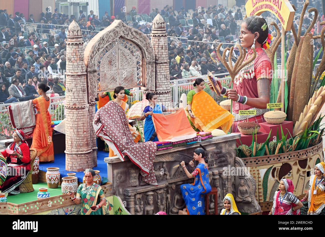 NEW DELHI, INDIA โ JANUARY 26: Artists perform beside the tableaux of ...
