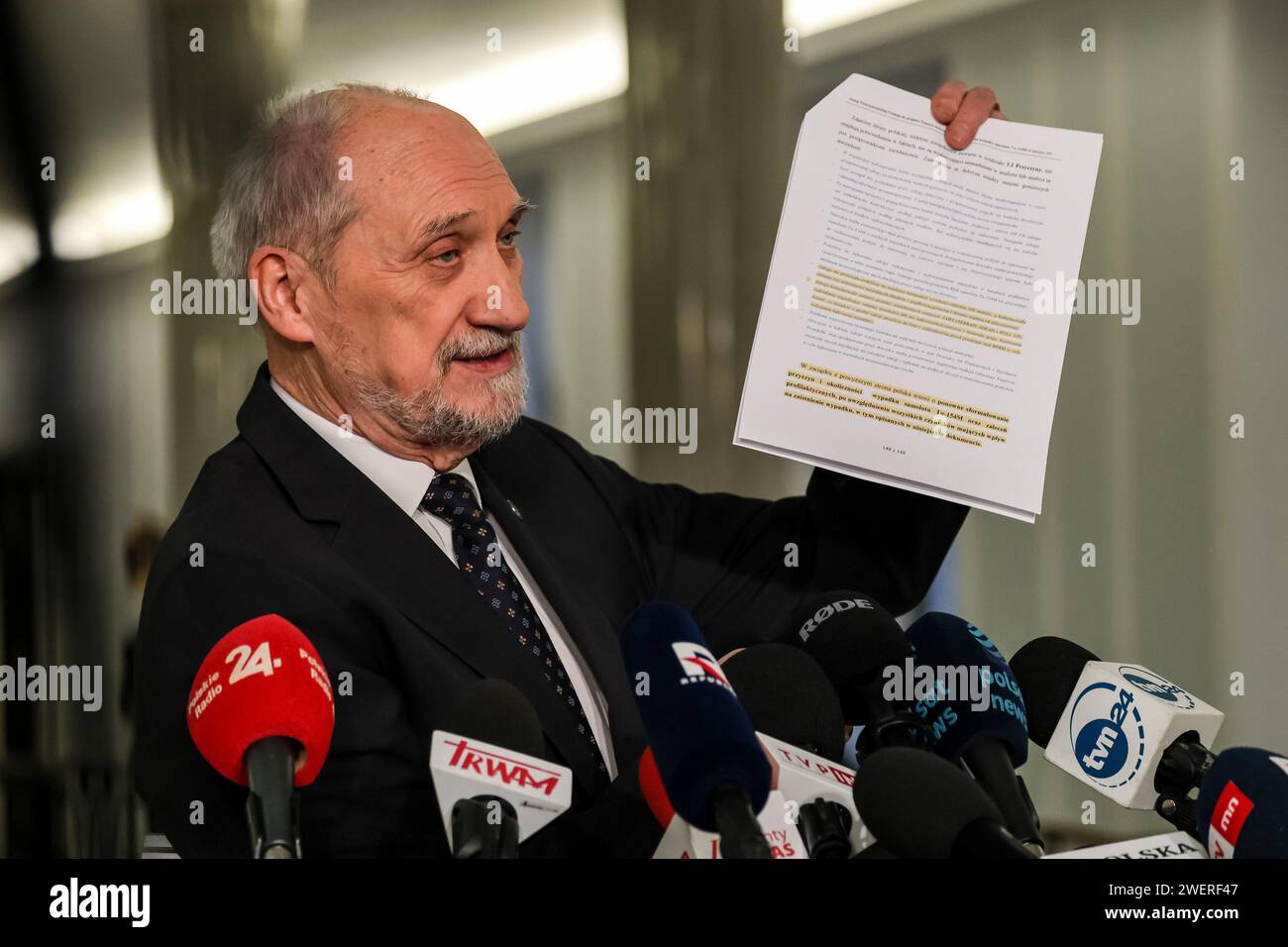 Warsaw, Poland, January 26, 2024. Antoni Macierewicz, former Minister of Defence of Poland talks to press during the 4th session of Polish Parliament that takes place amid chaos created by legal disagreement with the previous government. Current government took over the power in Poland on December 13 2023, taking over from the Law and Justice far-right political party, which has ruled for 8 years. Both sides accuse each other of unconstitutional acts, and two de facto legal systems are present in the country. Credit: Dominika Zarzycka/ Alamy Live News Stock Photo