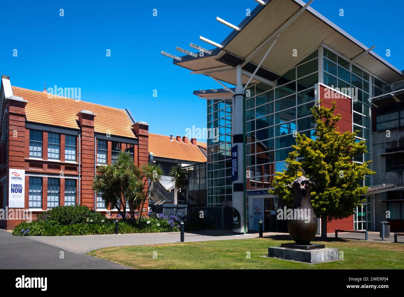 Universal College of Learning (UCOL), tertiary education institute, Palmerston North, Manawatu, North Island, New Zealand Stock Photo