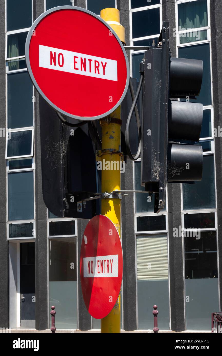 Traffic signs and signals, Palmerston North, Manawatu, North Island, New Zealand Stock Photo Alamy