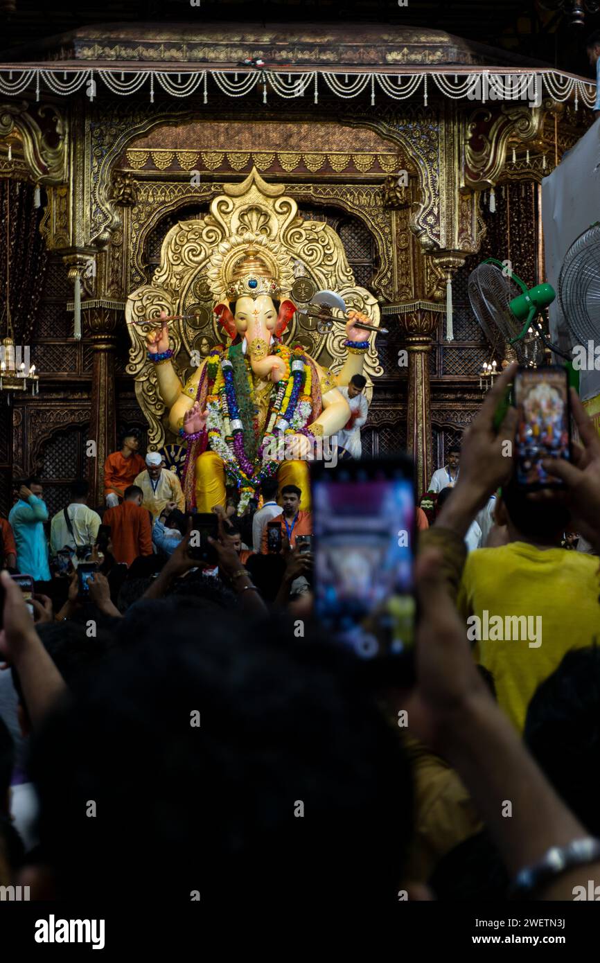 Lalbaughcharaja Idol of Ganapati during Ganesh Chaturthi Stock Photo ...