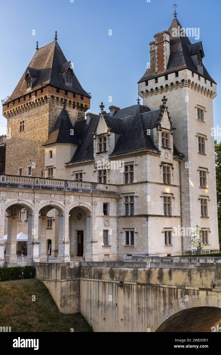 Château de Pau, a military structure and a typical fortified castle, historical monument and National Museum. Pau, Pyrénées-Atlantiques, France. Stock Photo