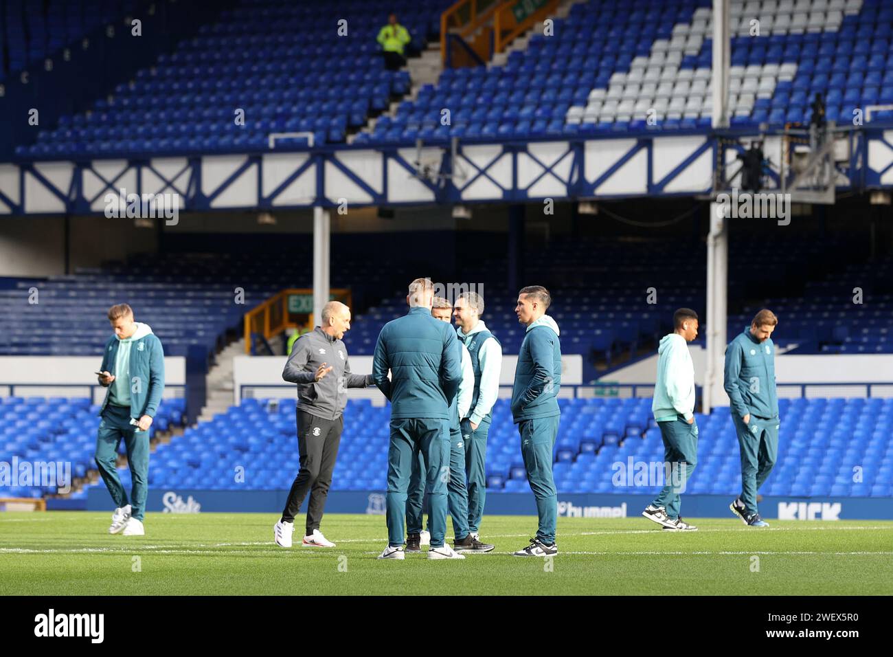 Goodison Park, Liverpool, UK. 27th Jan, 2024. FA Cup Fourth Round Football, Everton versus Luton Town; Luton Town players inspect the pitch Credit: Action Plus Sports/Alamy Live News Stock Photo