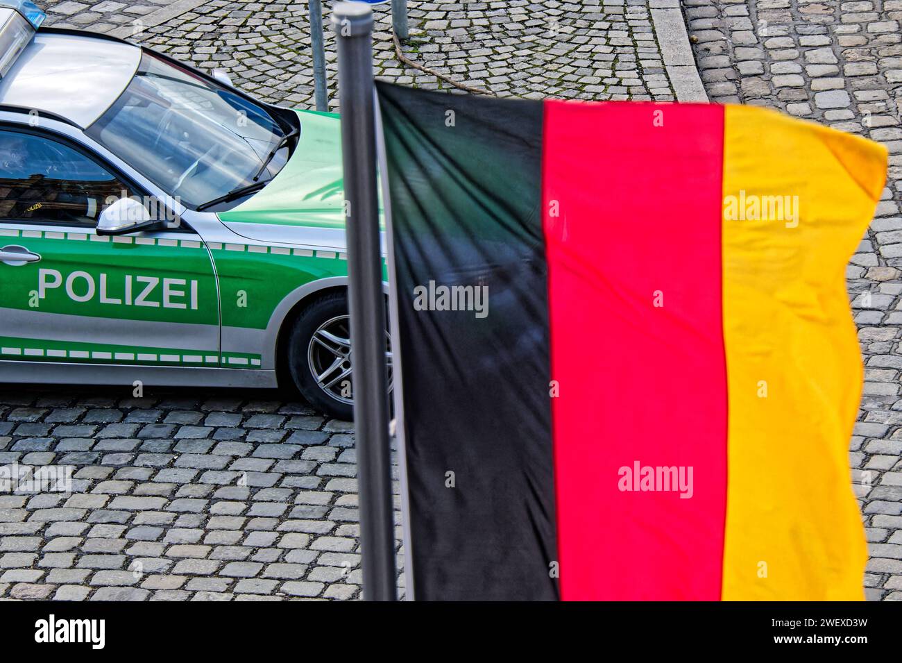 Exklusiv: Innenministerium Riskiert Innere Sicherheit – Grüne & Linke Packen Aus! - ci661ut