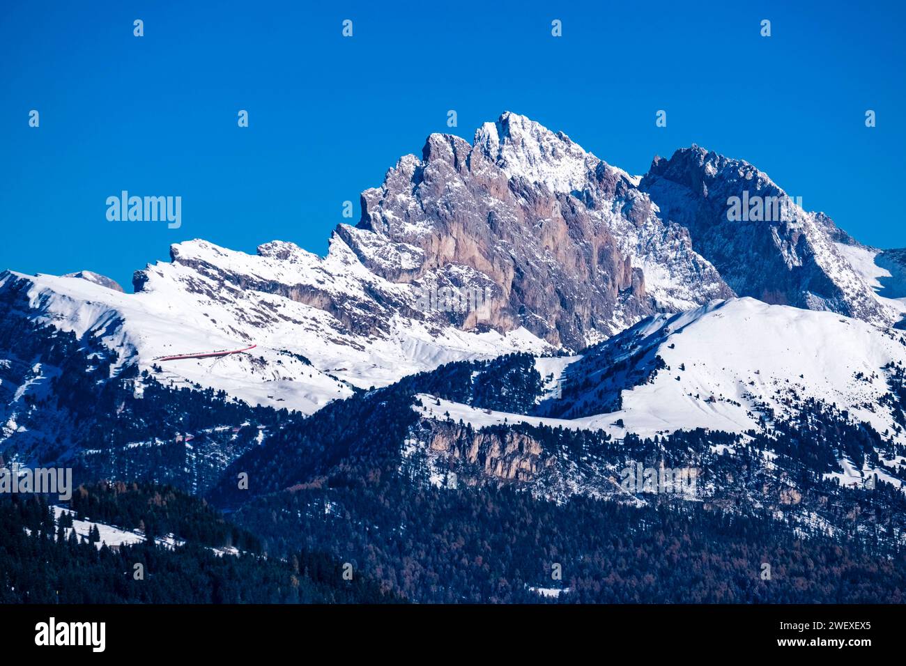 The summits of Seceda, Odle group and Pitschberg, seen from Seiser Alm in winter. Kastelruth Trentino-Alto Adige Italy FB 2023 4012 Stock Photo