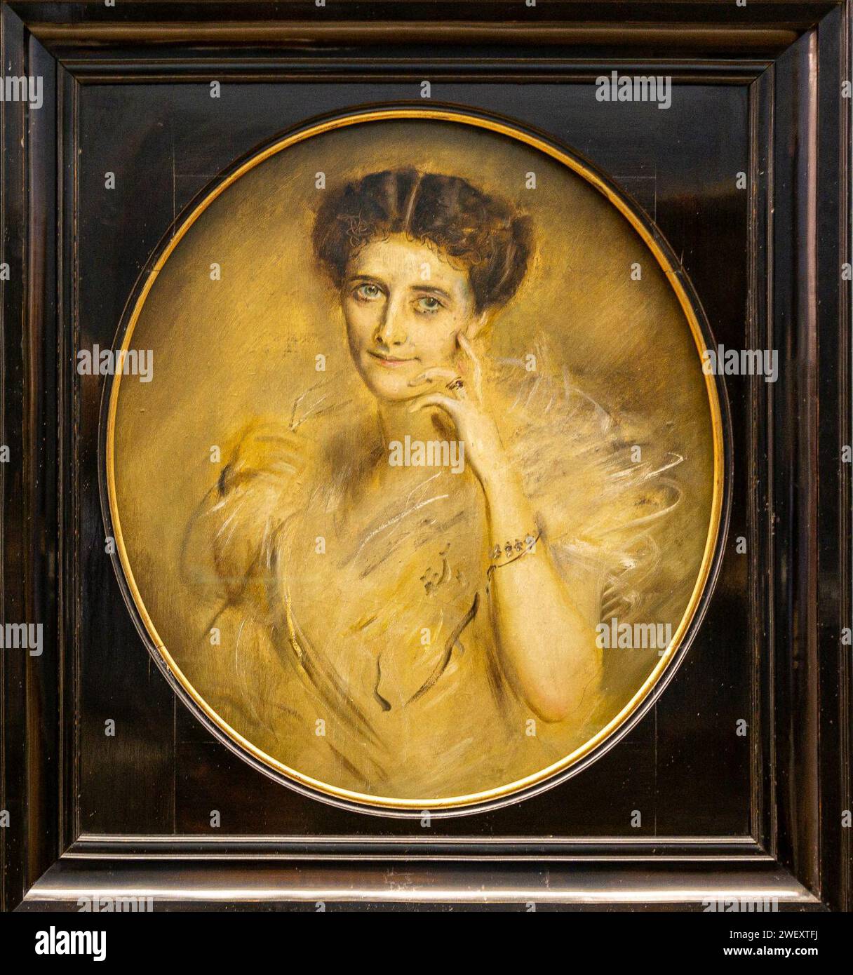 Lady curzon hires stock photography and images Alamy