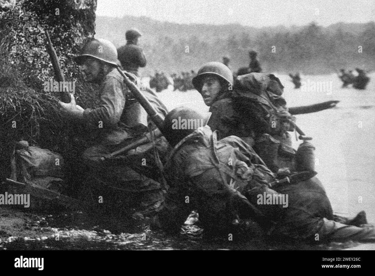 Landing american forces Black and White Stock Photos & Images - Alamy