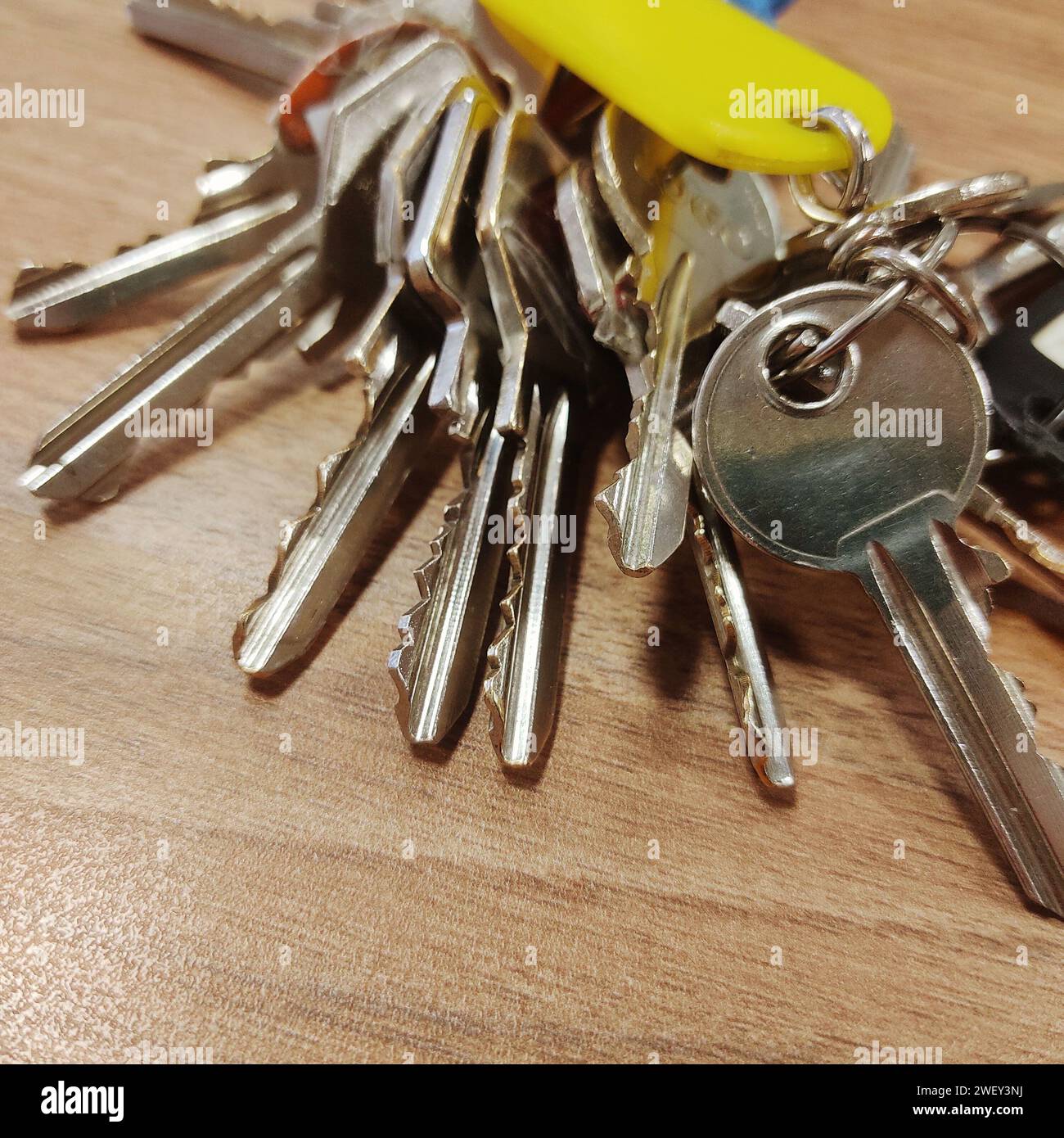 Close up door keys table hi-res stock photography and images - Alamy