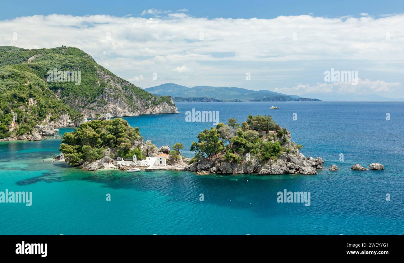 Panoramic view of the islet of Panagia ('Virgin Mary') from the Venetian castle of Parga town, Epirus, Greece Stock Photo