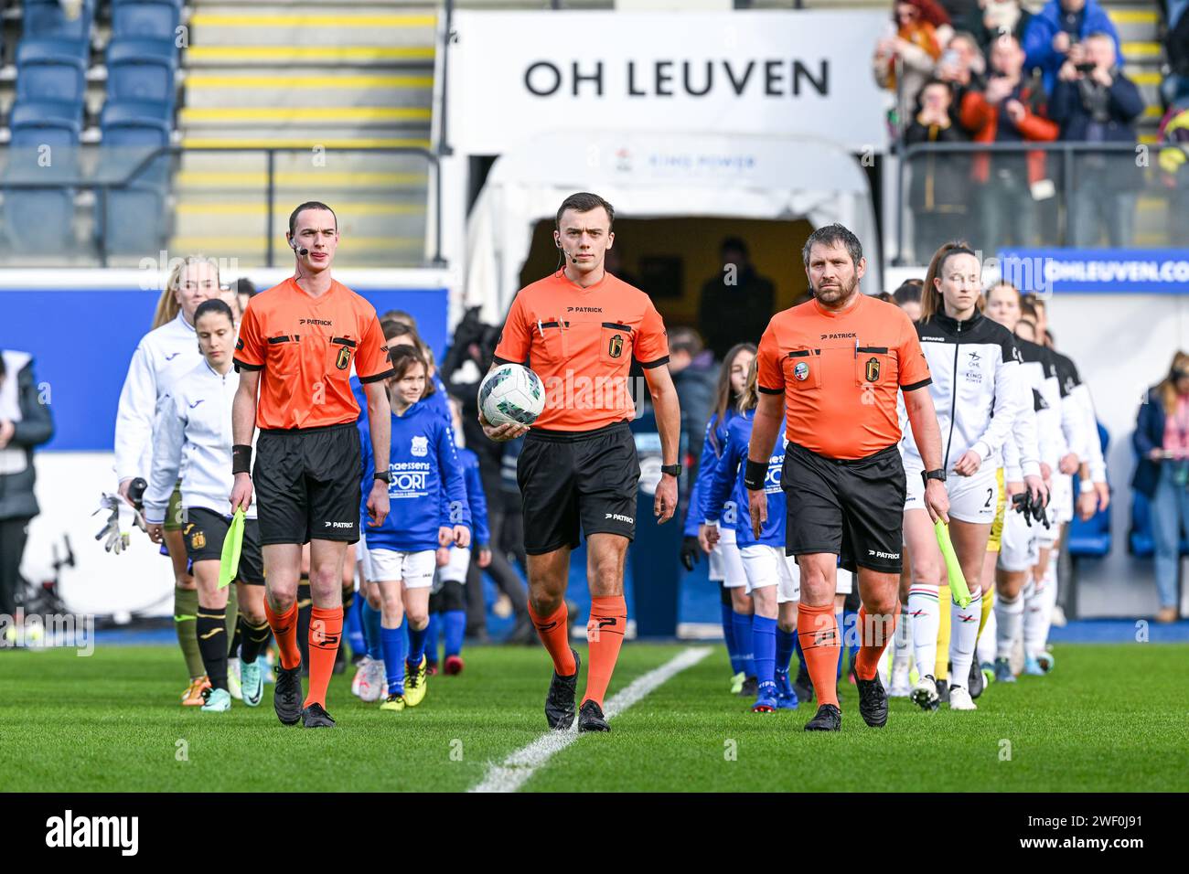 Leuven, Belgium. 27th Jan, 2024. Referees and players entering the