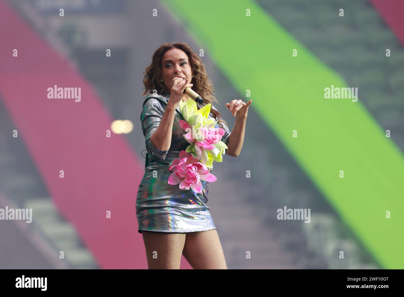 Unmissable program hi-res stock photography and images - Alamy