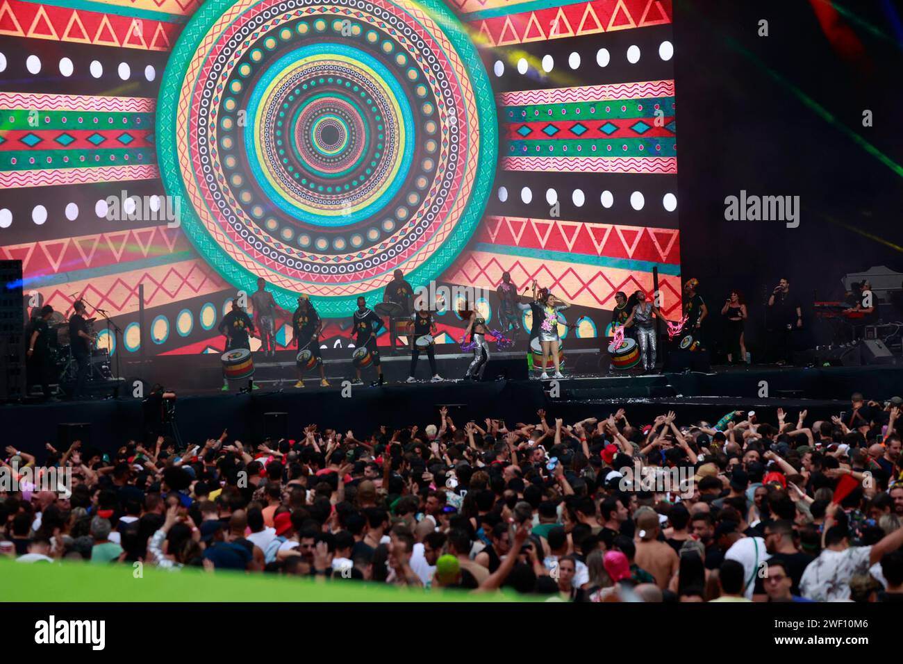 Unmissable program hi-res stock photography and images - Alamy