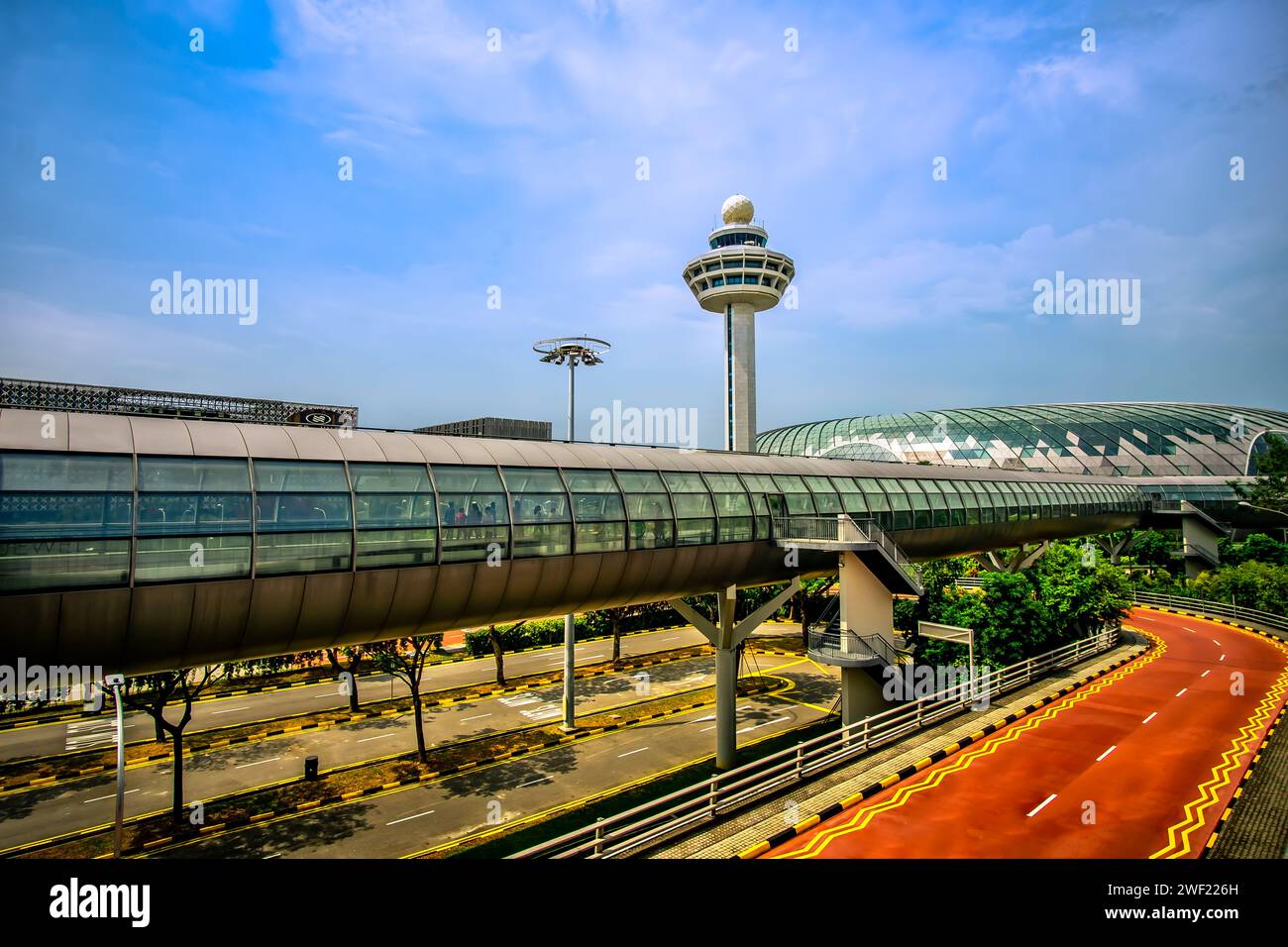 Link bridge connecting Terminal 2 to Jewel in Changi Airport, Singapore. Stock Photo