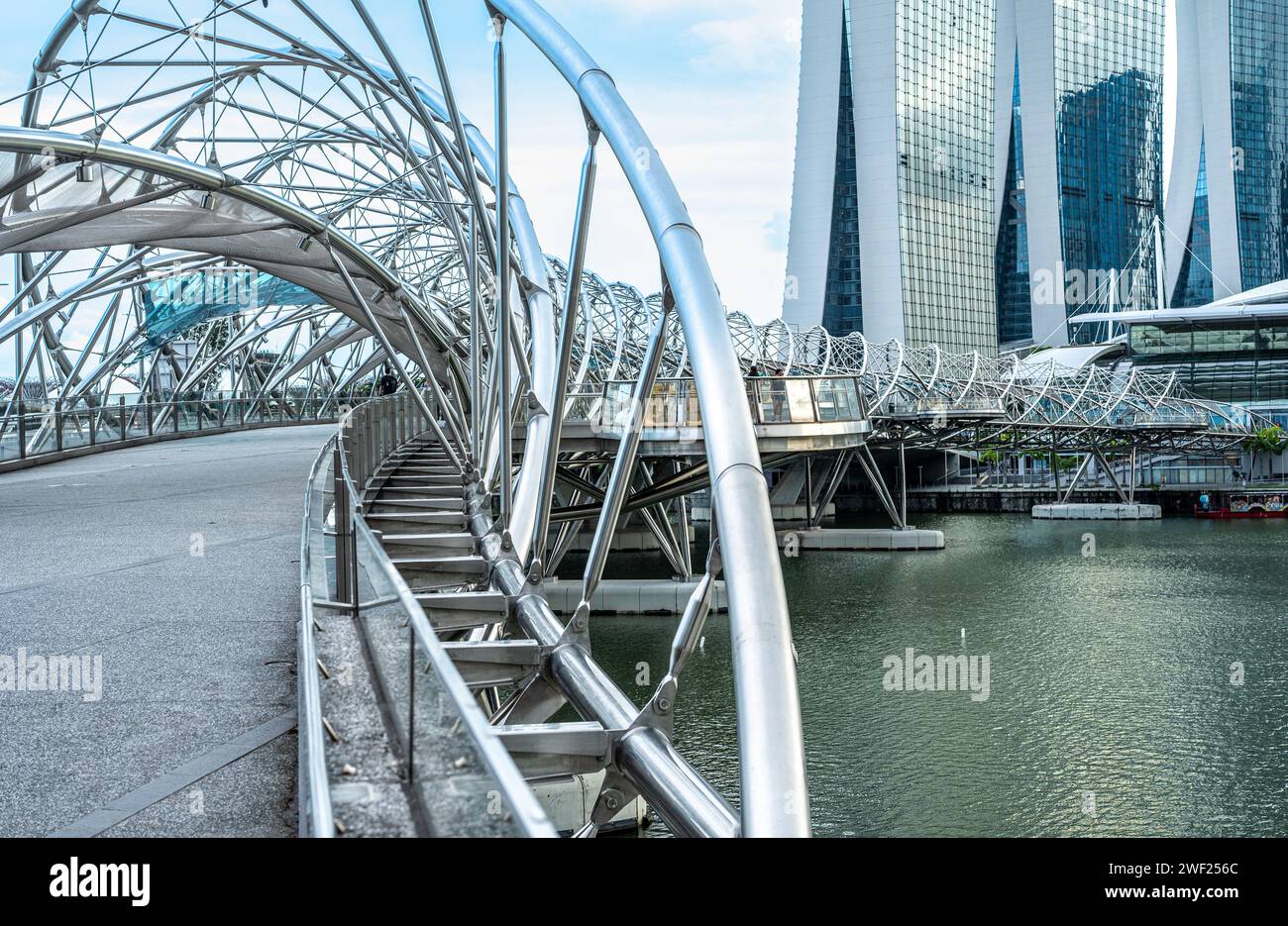 Singapore, 24 January 2024: Helix Bridge, overlooking Marina Bay Sands ...