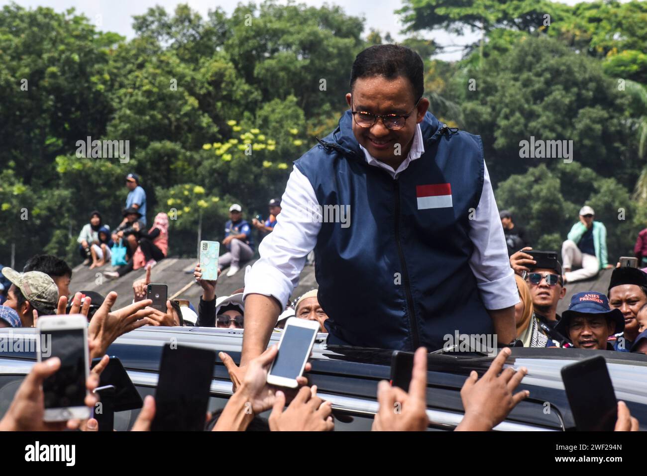 2024 indonesian presidential election hi-res stock photography and ...