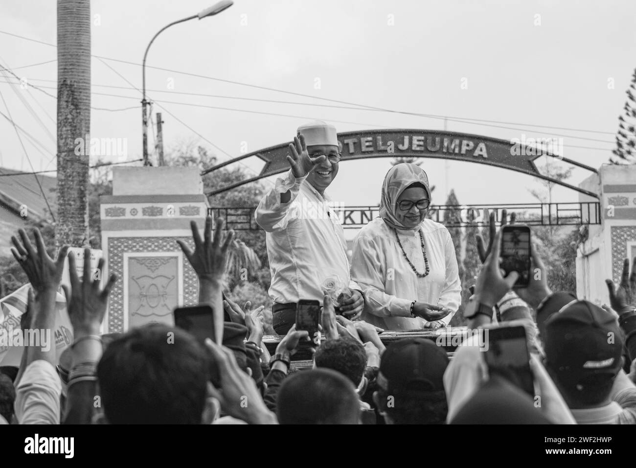 2024 presidential campaign Black and White Stock Photos & Images Alamy