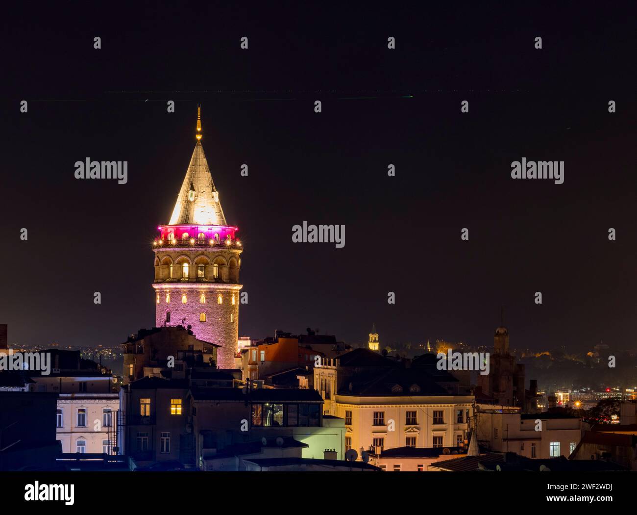 galata-tower-in-istanbul-at-night-stock-photo-alamy