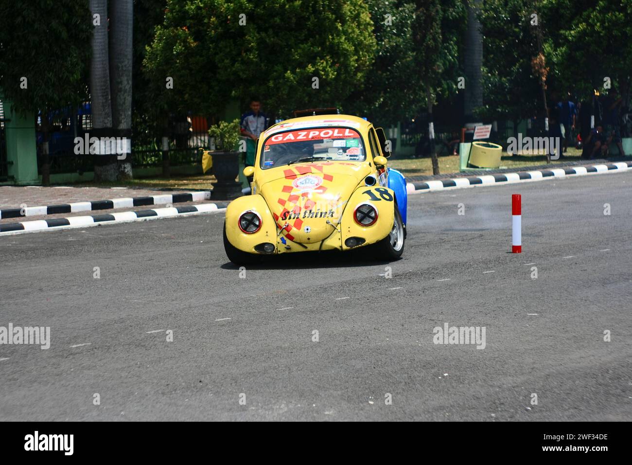 Volkswagen Beetle doing drifting during the VW Indonesia Jamboree gathering in Malang Stock Photo