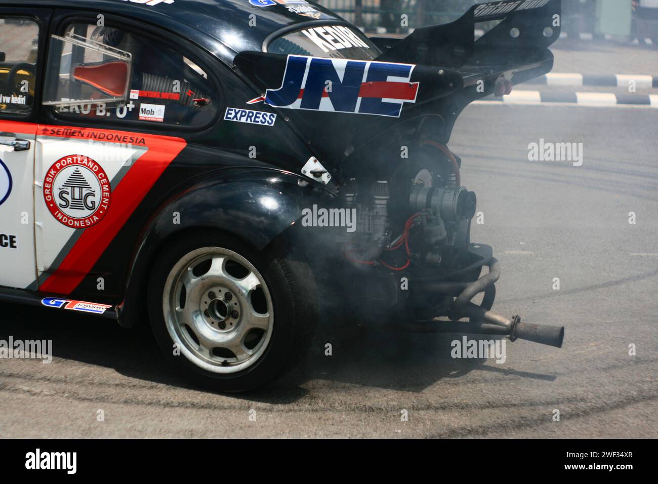 Volkswagen Beetle doing drifting during the VW Indonesia Jamboree gathering in Malang Stock Photo