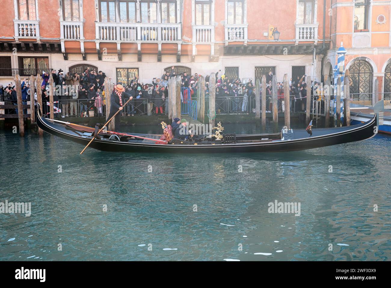 Venice, Italy. 28th Jan, 2024. Masked water procession of the ...