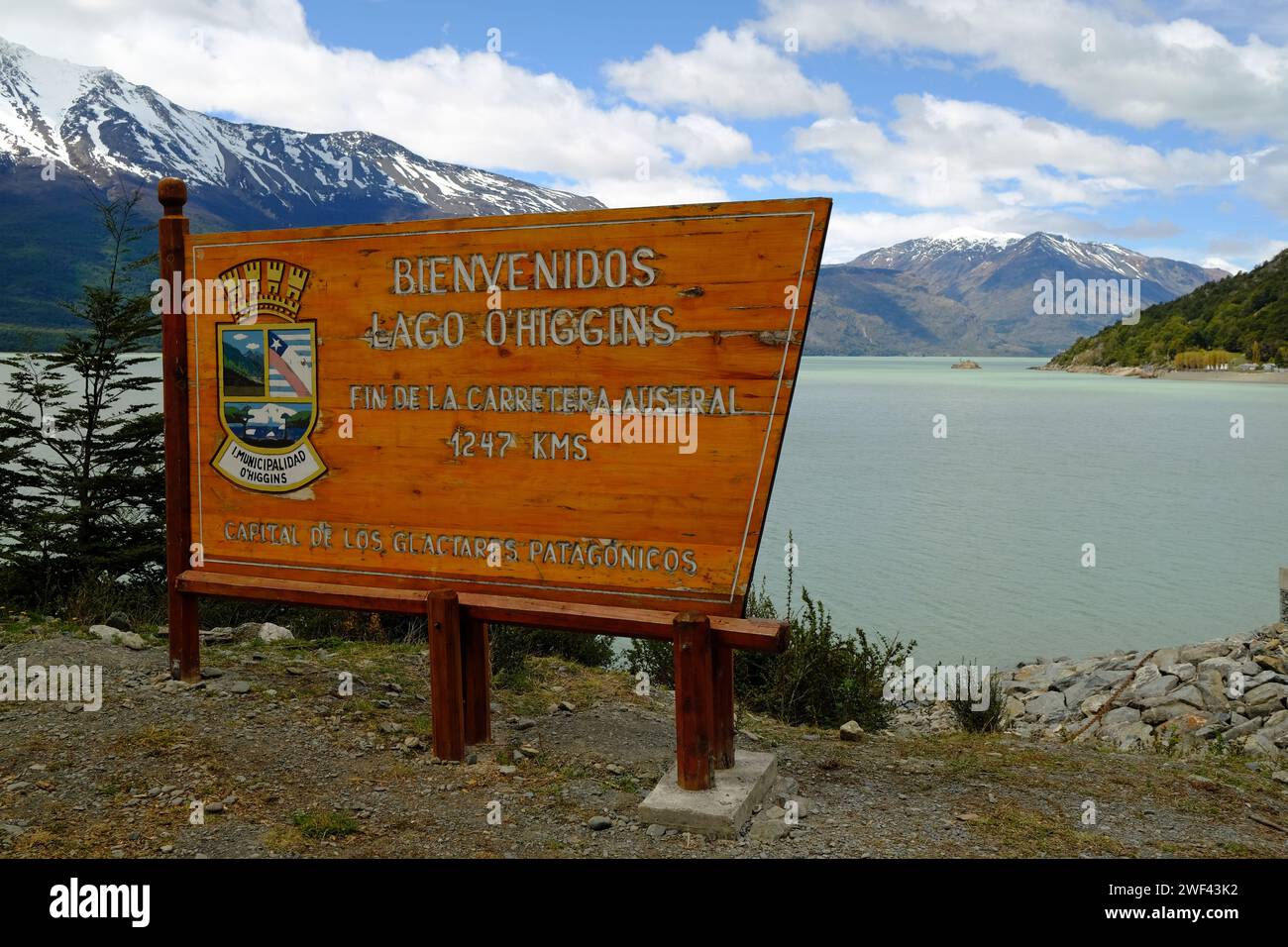 Sign marking the end of the Carretera Austral, at the port of Bahia Bahamondez about 8km beyond Villa O'Higgins on the shore of Lago O'Higgins. Stock Photo