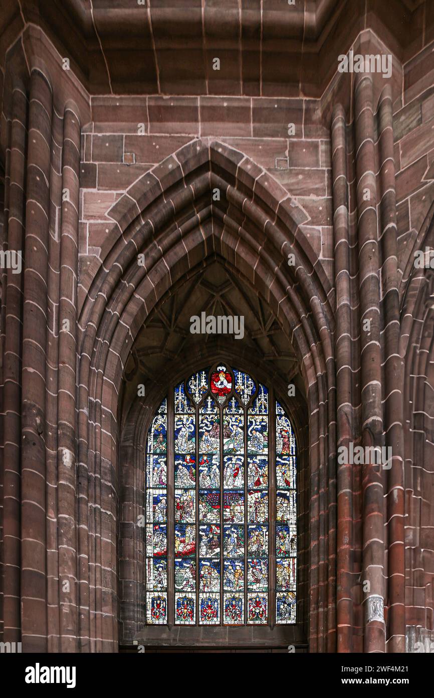 Nuremberg, Bavaria, Germany - April 30, 2023: Stained glass of St. Lorenz (St. Lawrence), a medieval Evangelical Lutheran Church built 1400-1477 in la Stock Photo