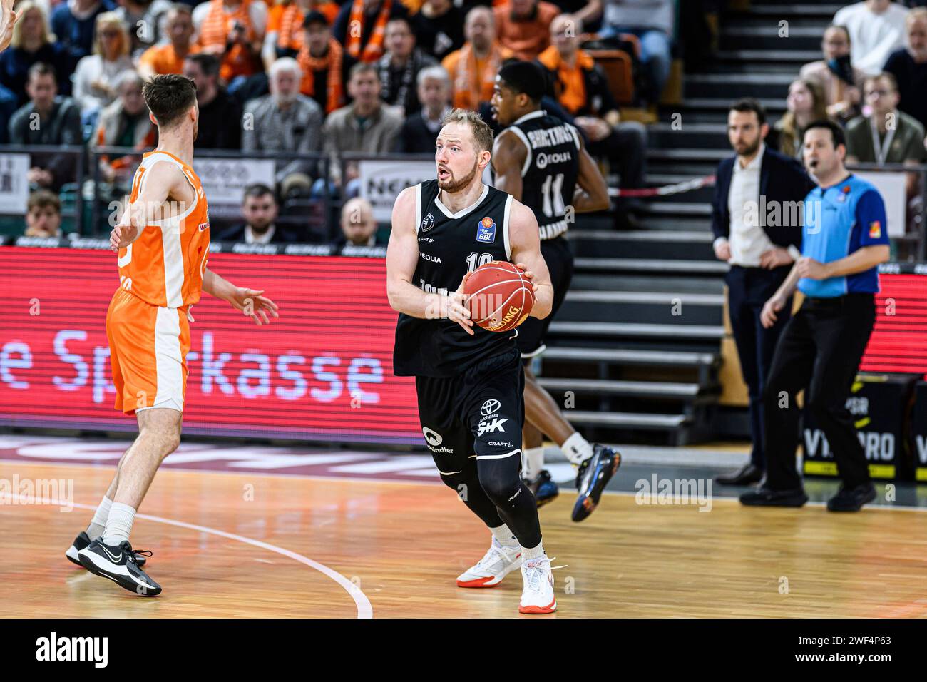 Aleksander dziewa hamburg towers hi-res stock photography and images ...