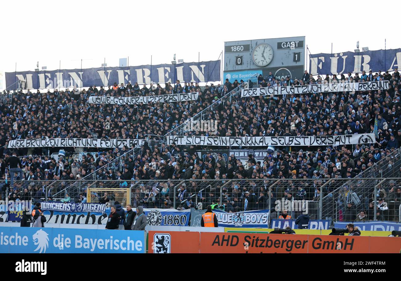 Stadion banner hires stock photography and images Alamy