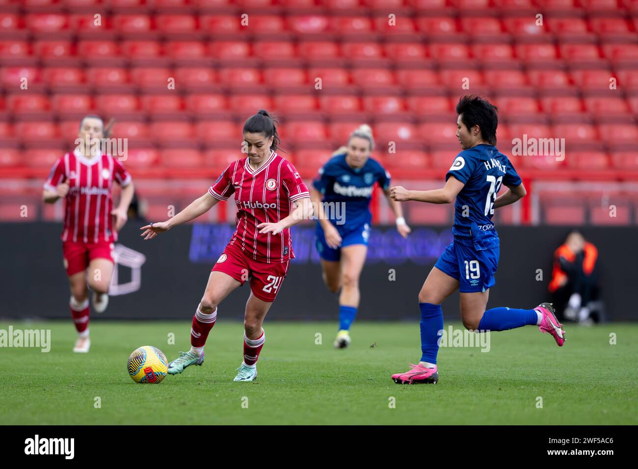 Ffion morgan hi-res stock photography and images - Alamy