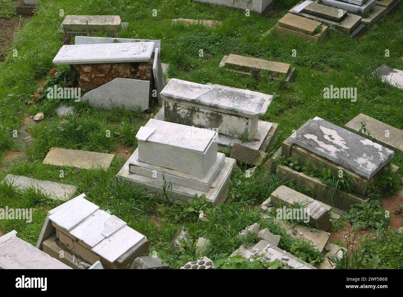 A view from above of the Jewish Cemetery, Beirut, Lebanon, January 28 2024. Established in 1829, in the last two centuries thousands of Lebanese Jews were buried there. Due to the 1967 Arab-Israeli war and to the Lebanese Civil War (1975-1990) about 8,000 Lebanese Jews emigrated from Lebanon to Israel and Western countries, and several graves of the cemetery were damaged and deserted. Since the start of Hamas-Israel conflict on October 7 2023 the few Lebanese Jewish left in Beirut have been abandoning the Country. According to unofficial estimates, currently there are less than 20 Jews in Bei Stock Photo