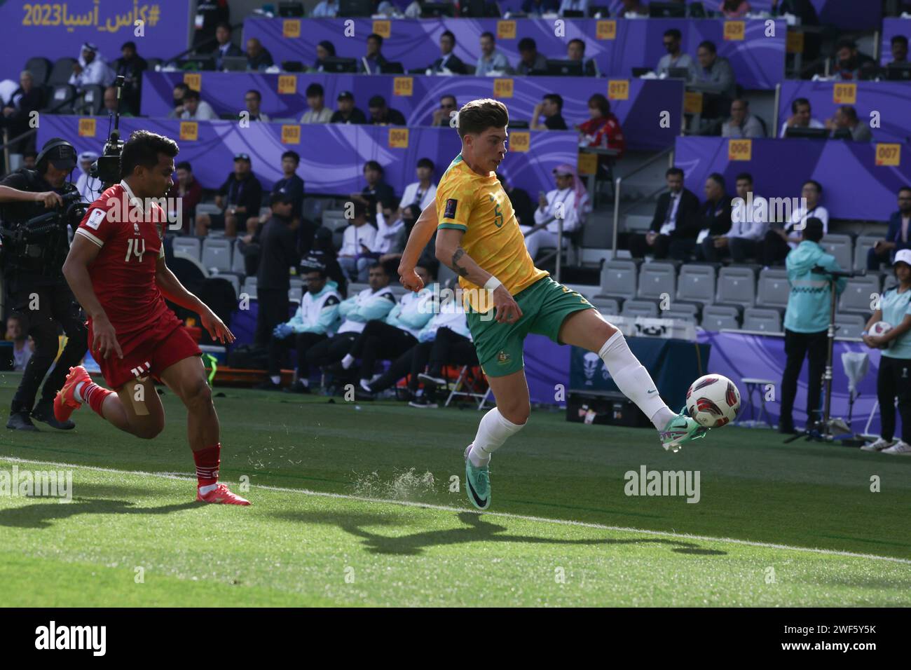 DOHA, QATAR - JANUARY 28: Jordan Bos of Australia during the AFC Asian Cup Round of 16 match between Australia and Indonesia at Jassim Bin Hamad Stadi Stock Photo