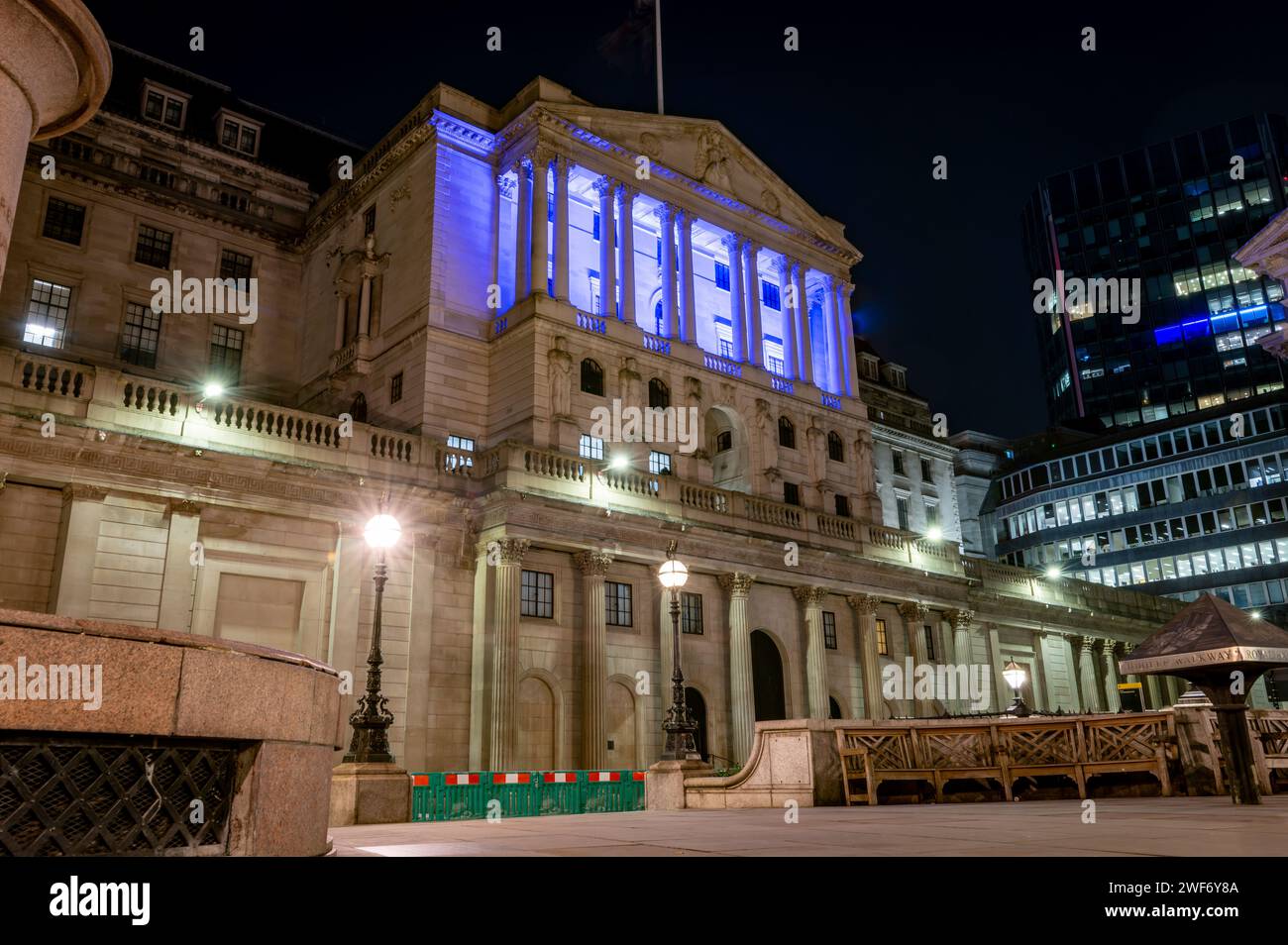 London. UK-01.27.2024.  A night time view of the facade of the Bank of England. Stock Photo