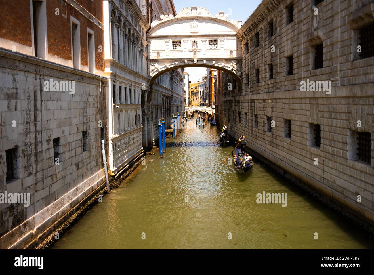 venice-s-famed-bridge-of-sighs-arches-over-a-bustling-canal-where