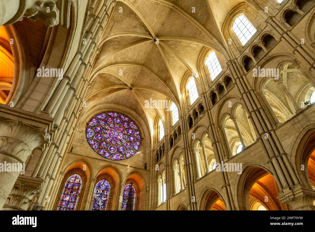 Laon cathedral, Notre-Dame,  Roman Catholic church located in Laon, Aisne, Hauts-de-France, France. Built in the twelfth and thirteenth centuries, int Stock Photo