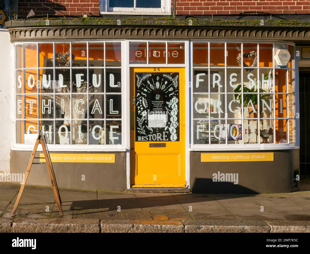 Eliane fresh organic food cafe restaurant shop, Hungerford, Berkshire, England, UK Stock Photo