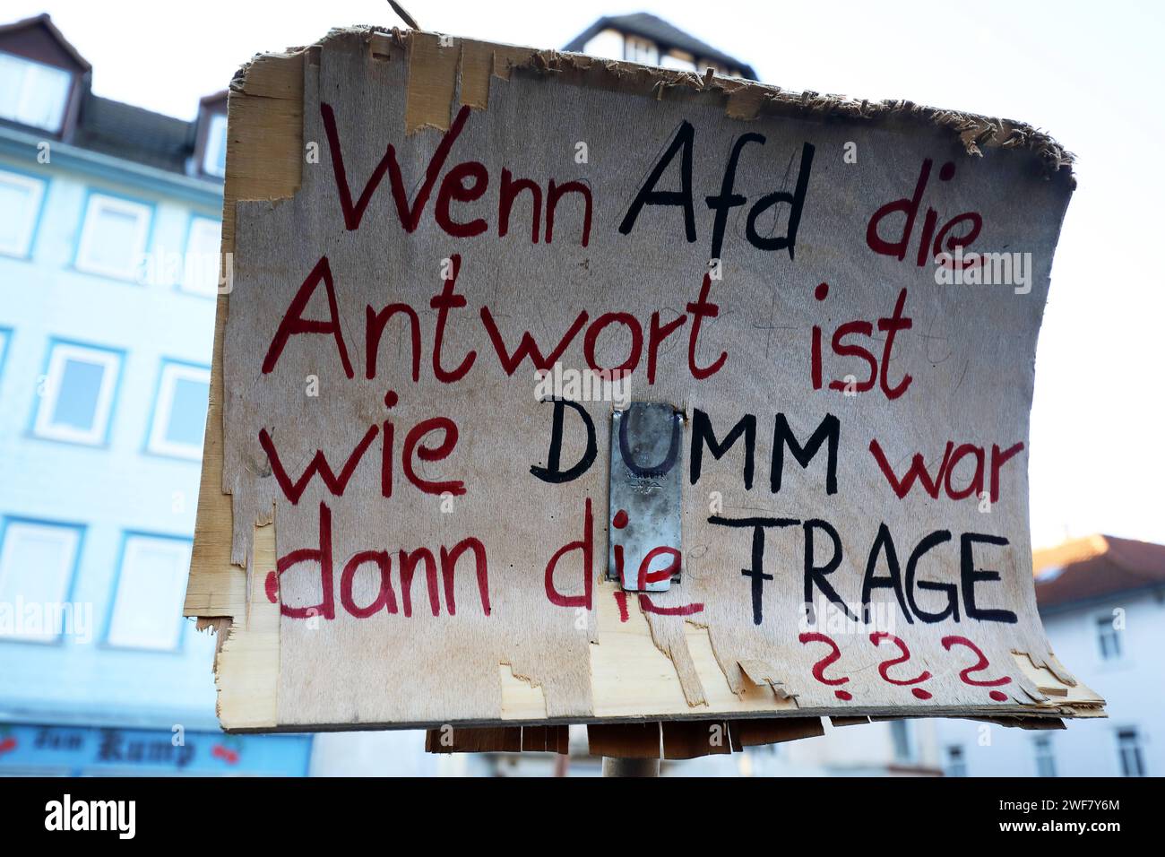 Viersen-Süchteln: 500 Teilnehmer bei Demo gegen Hass und Ausgrenzung Viersen-Süchteln: 500 Teilnehmer bei Demo gegen Hass und Ausgrenzung
